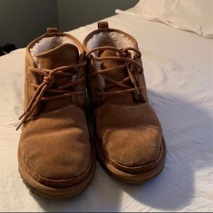 Men’s Chestnut Uggs Size 9